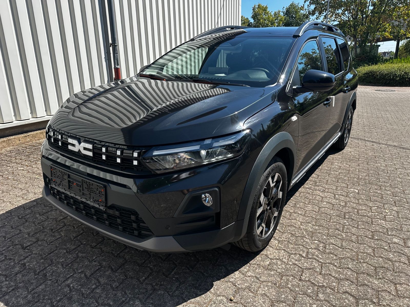 Dacia Jogger Essential hybrid imagem 3
