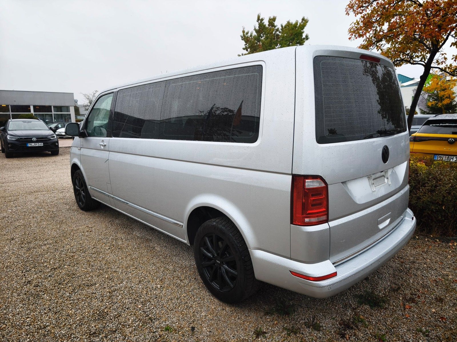 Fahrzeugabbildung Volkswagen Caravelle DSG Lang Comfortline