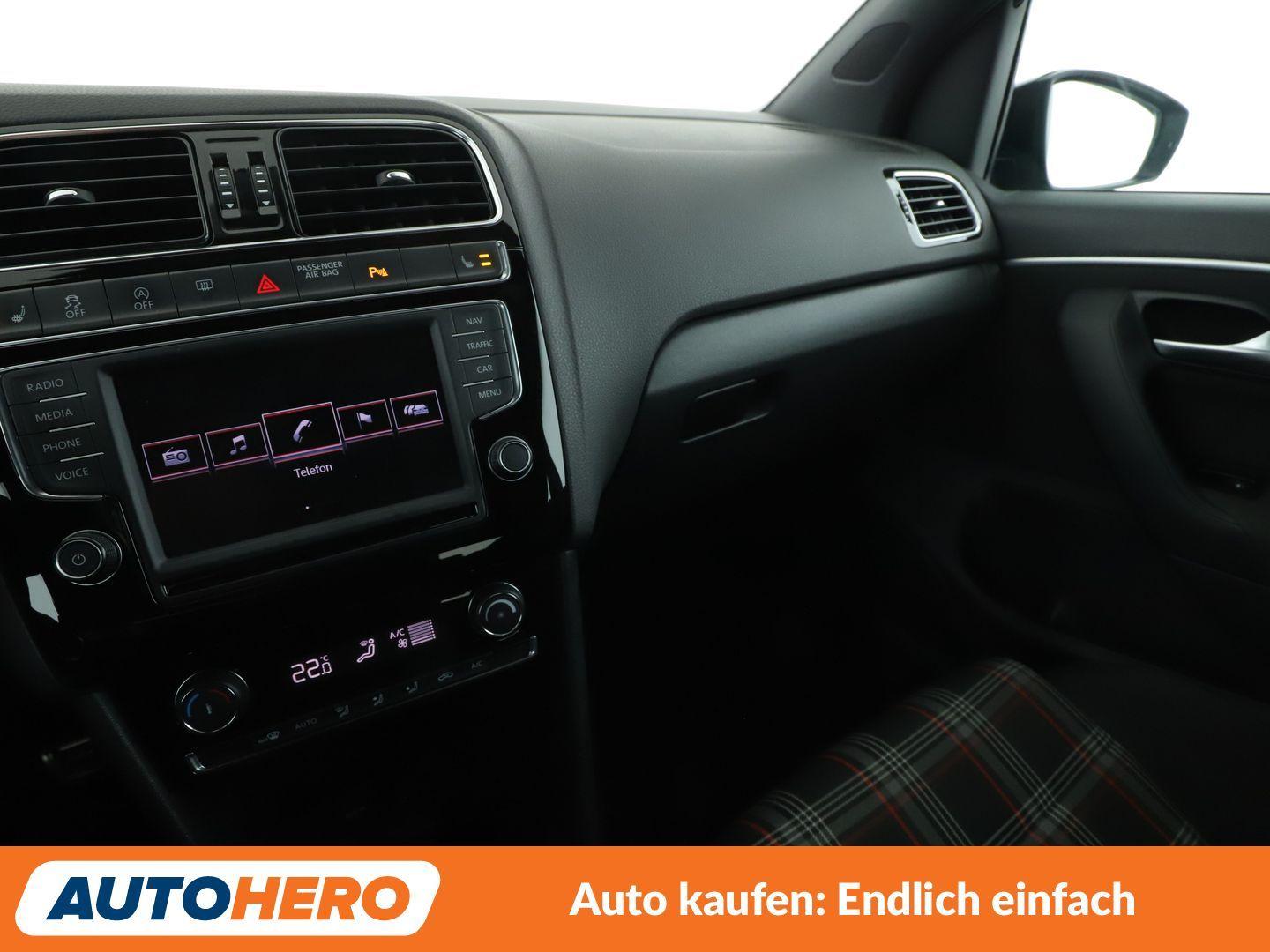 Volkswagen Polo 1.8 TSI GTI  BMT *NAVI*LED*TEMPO*PDC*SHZ*