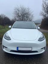 Tesla Model Y Performance AWD ;21"; AHK; Winterräder - Tesla Model Y in Duisburg