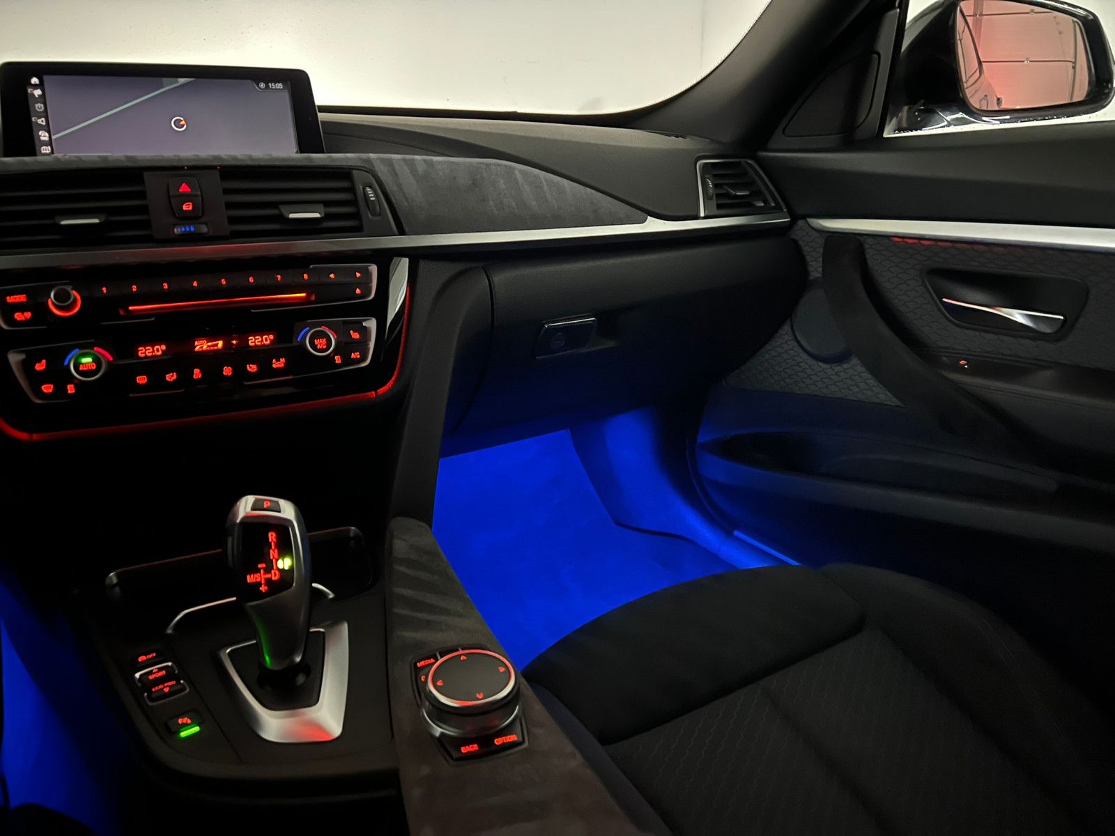 Fahrzeugabbildung BMW 330 i xDrive GT M SPORT/LED/NAVI PROF/AHK/DE FZG