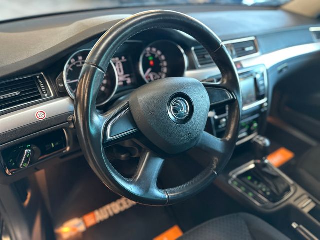 Skoda Superb Combi Exclusive 4x4 *1. Hand*Klima*TÜV*BT