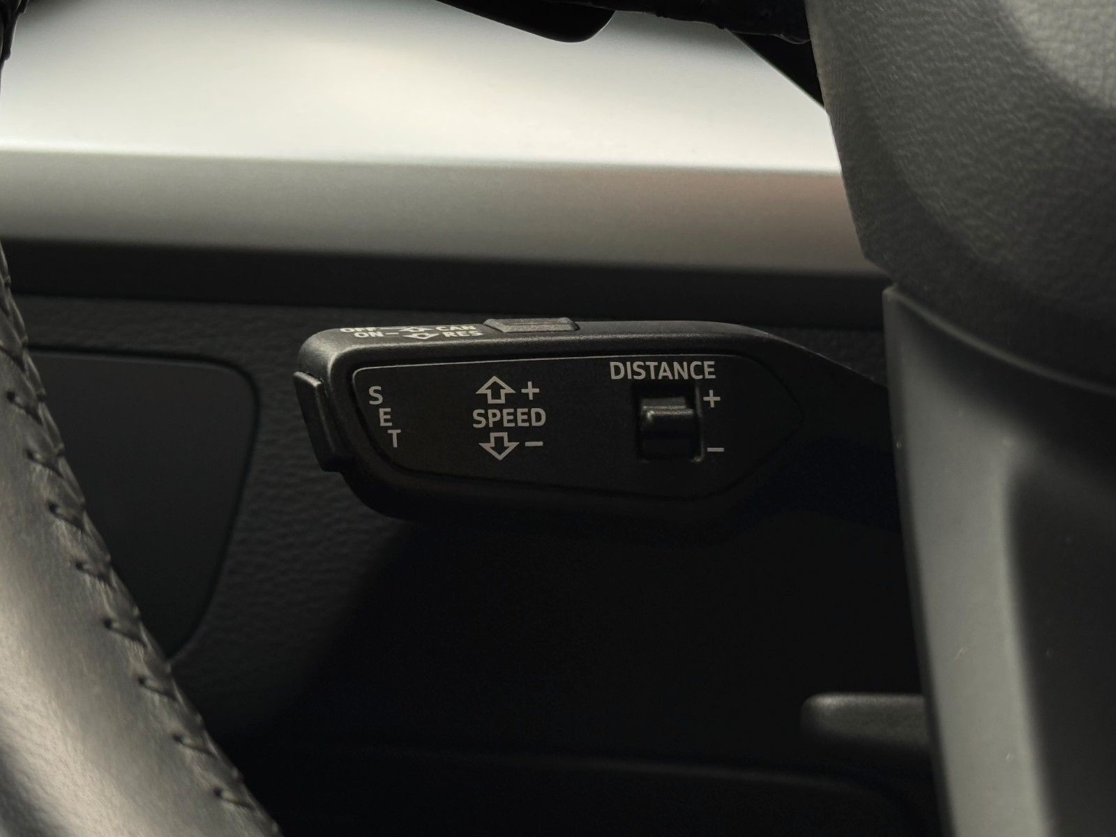 Fahrzeugabbildung Audi Q5 2.0 TFSI quattro basis Leder Kamera SHZ ACC