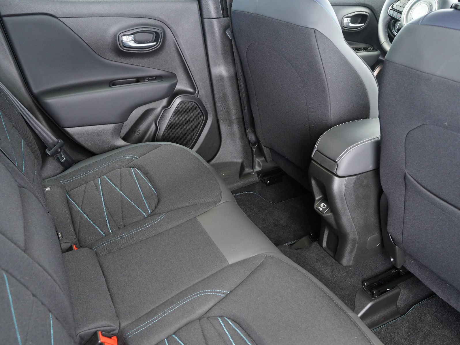 Fahrzeugabbildung Jeep Renegade 1.3 Plug-In Hybrid 4xe Limited
