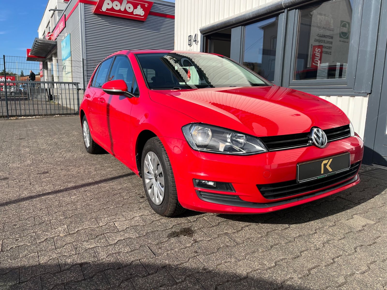 Vw Golf VII Lim. Trendline BMT TÜV & Inspektion neu – Gebrauchtwagen bei reiner Kauf