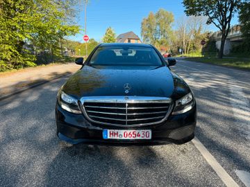 Mercedes E 220 - 2