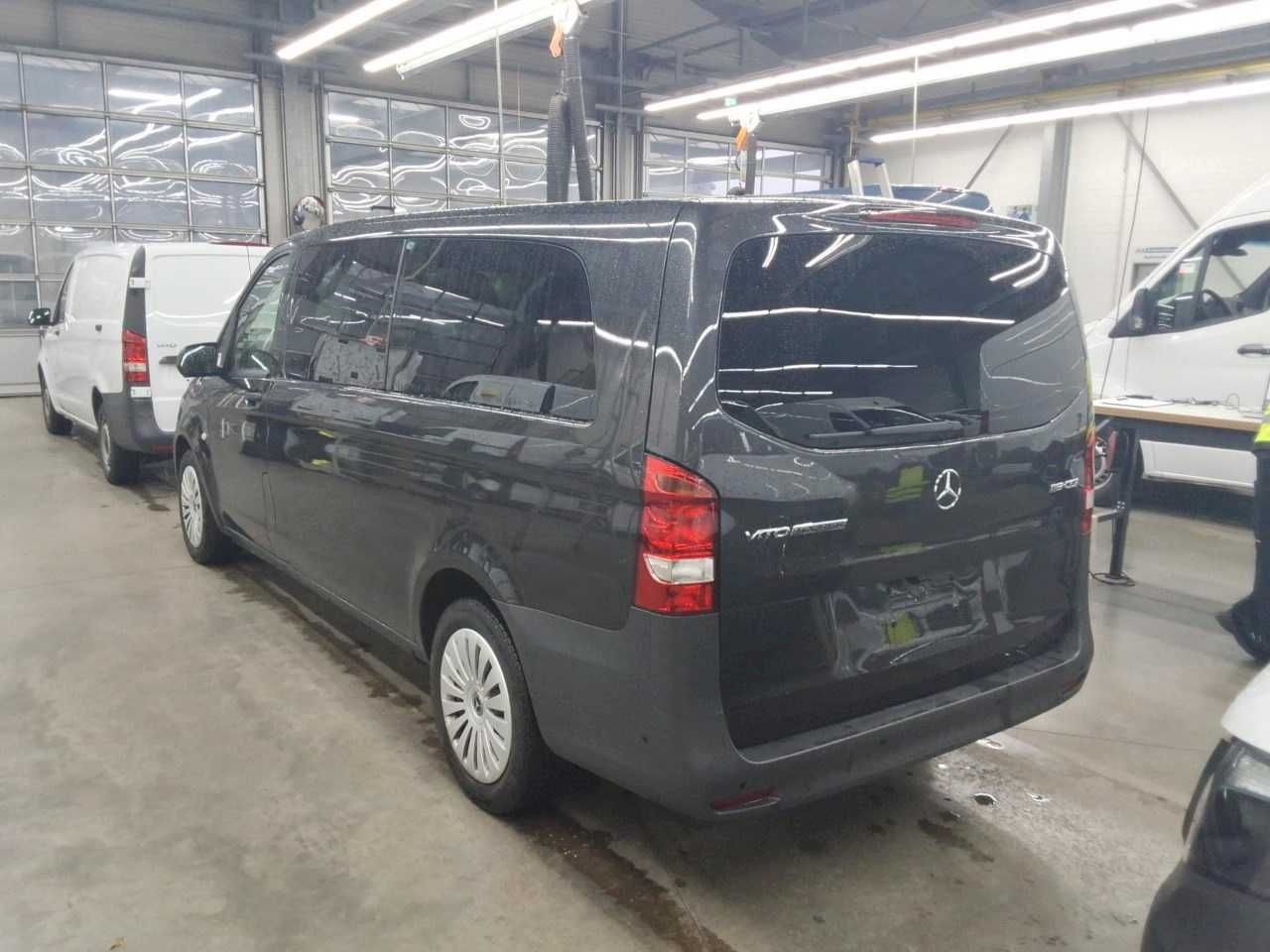 Fahrzeugabbildung Mercedes-Benz Vito 116 CDI Tourer 2xKlima AHK Kamera Audio40