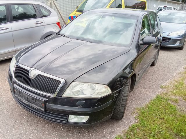 Skoda Octavia Combi Elegance