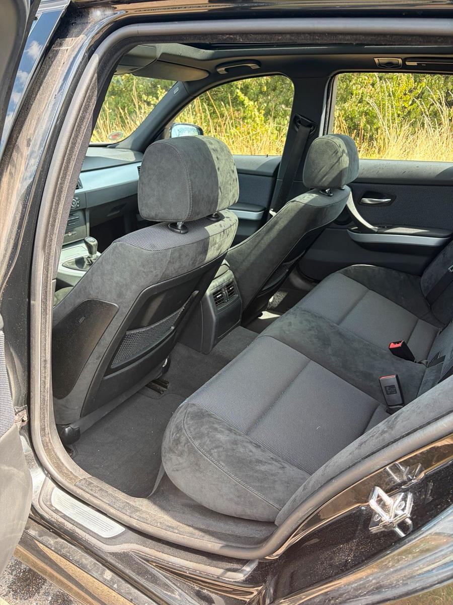 BMW 318 2008 — photo 11