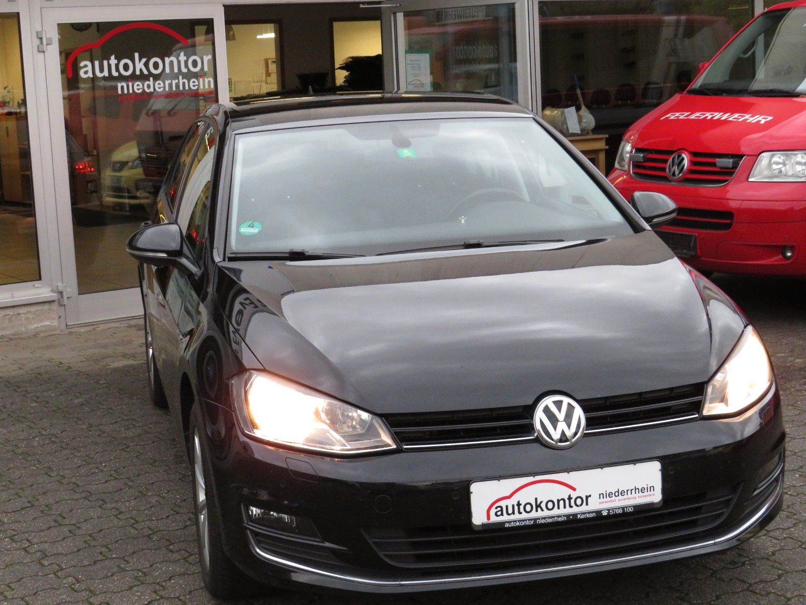 Fahrzeugabbildung Volkswagen Golf VII Lim. Lounge BMT