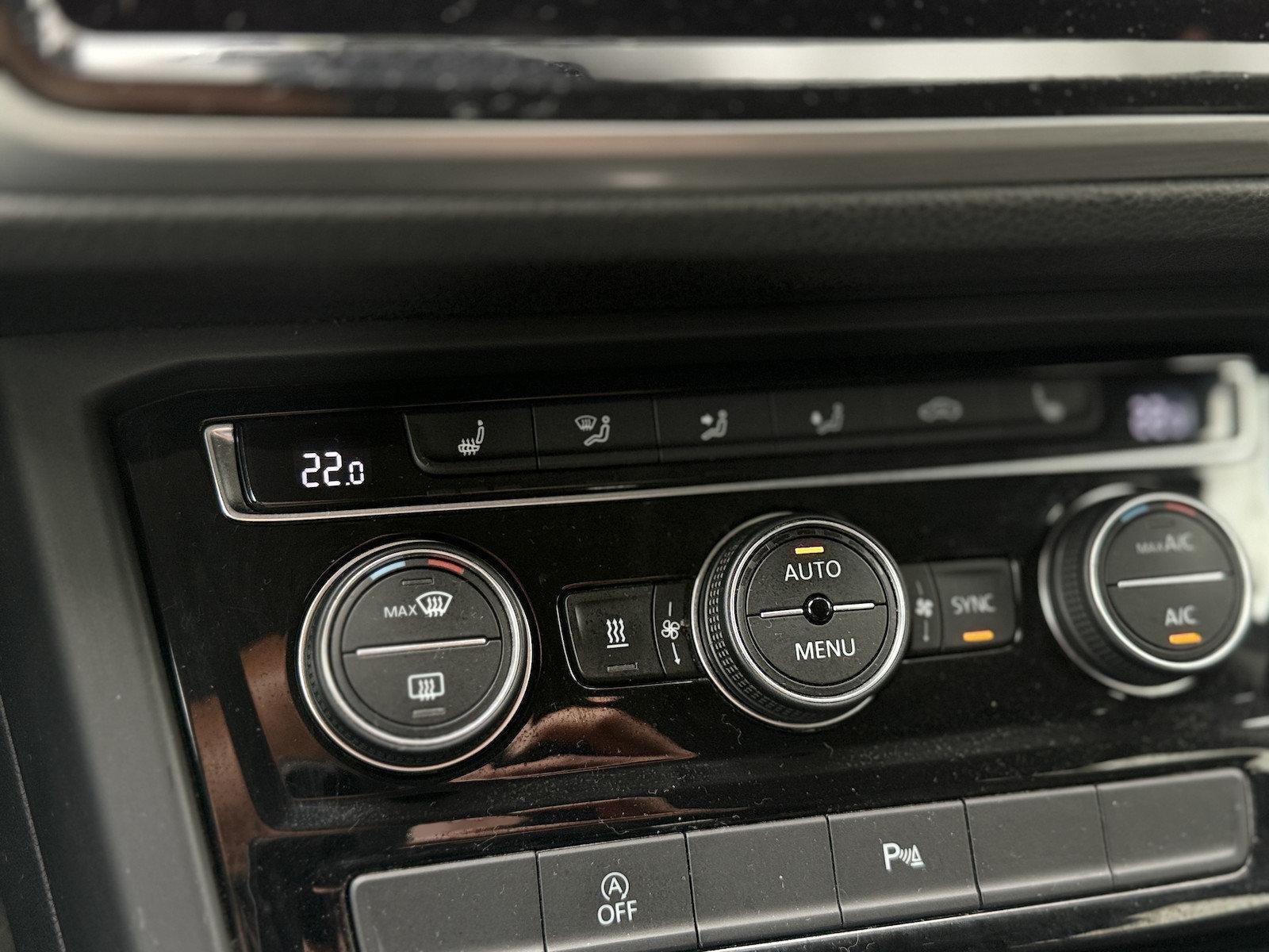 Volkswagen Touran 1.Hd / Automatik / AHK / 7 Sitze / Navi, миниатюра 28