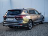 Ford FOCUS STLI 4W 1.0L EB 155PS MHEV DC7 - Ford Focus: ST Ps