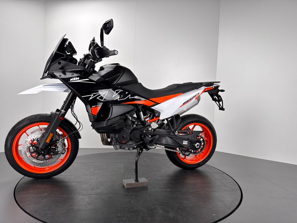 Fahrzeugabbildung KTM 890 SMT *NEUFAHRZEUG *0KM