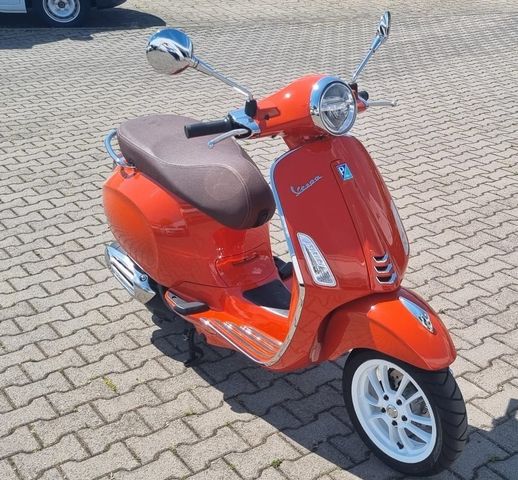 Vespa Primavera 125 ABS TÜV NEU nur 1451 KM