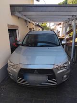 Mitsubishi Outlander 2.2 MIVEC  2WD ClearTec AHK Kamera Tüv - Mitsubishi Outlander aus 2012