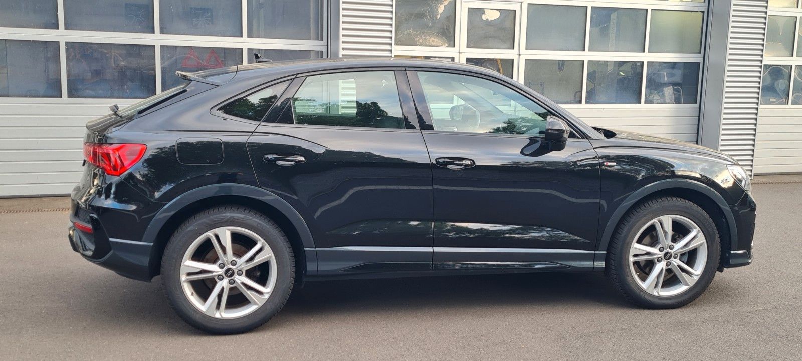 Audi Q3 Sportback 35 TDI S tronic S line foto 7