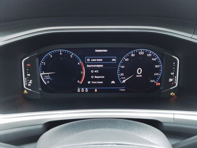 Fahrzeugabbildung Volkswagen T-Roc Move Matrix Navi AID ACC Park-Assist SH LM