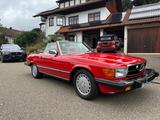 Mercedes-Benz SL 560 liebevoll restauriert und top gepflegt