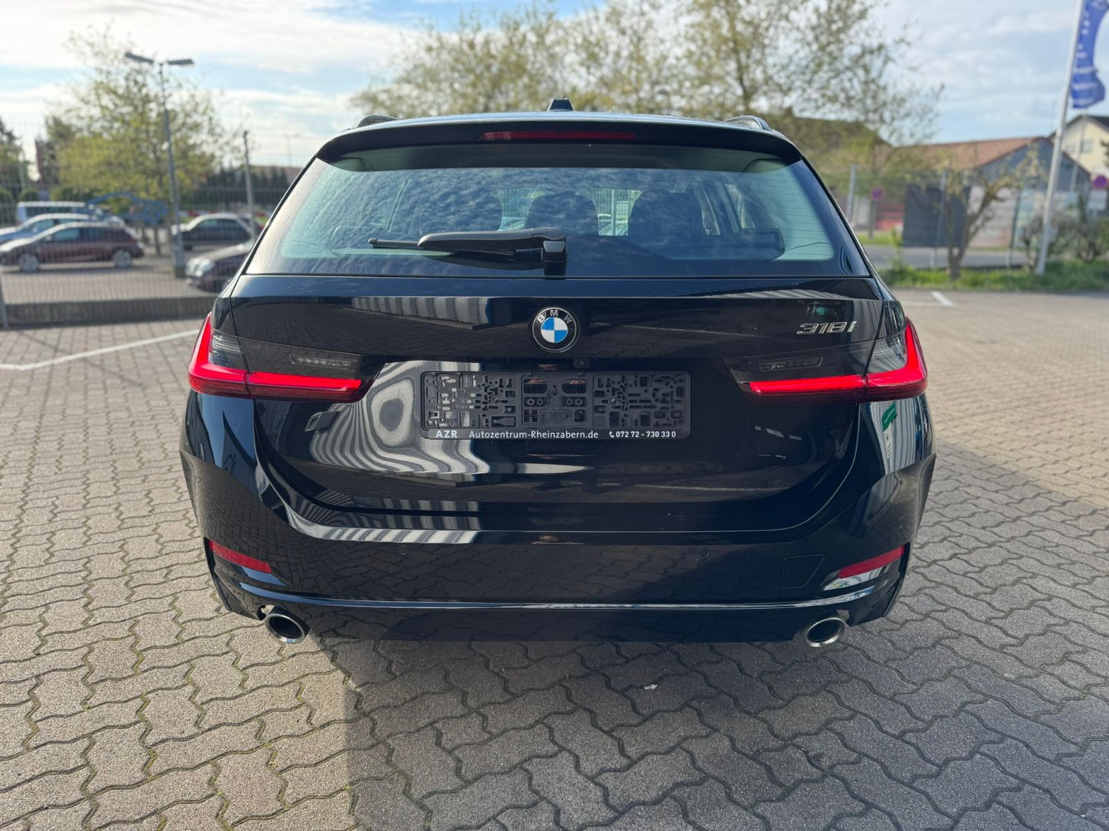 BMW 318i | AUT | KAMERA | SZH | SHADOW-LINE | NAVI foto 7