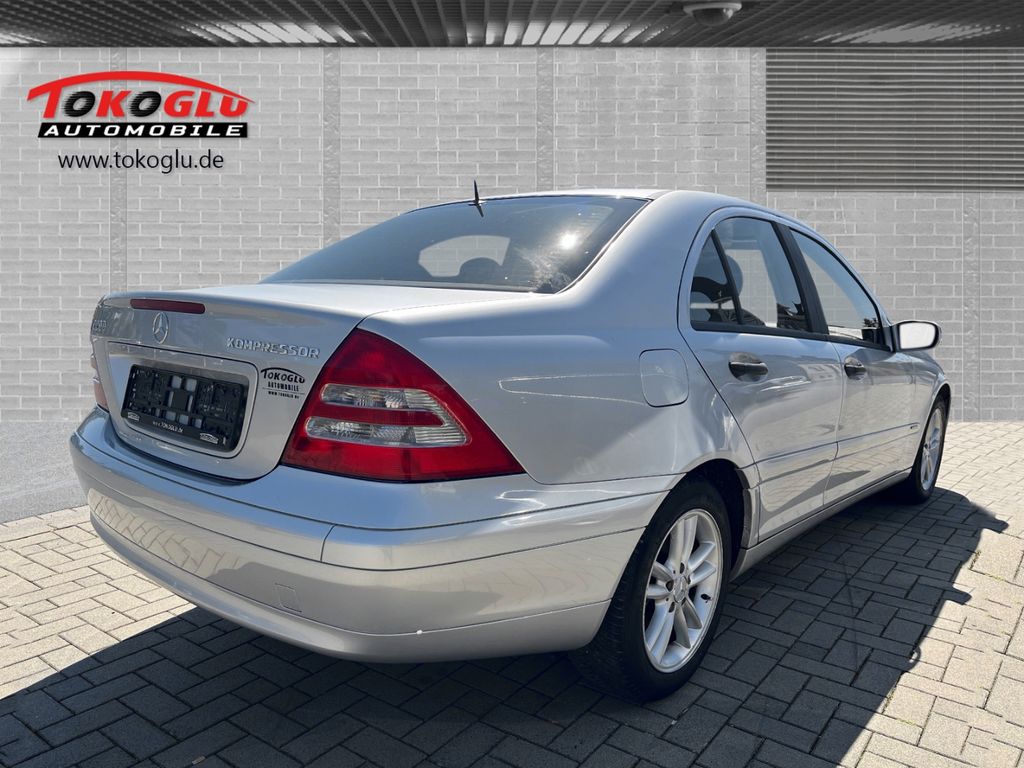 MERCEDES-BENZ C 200