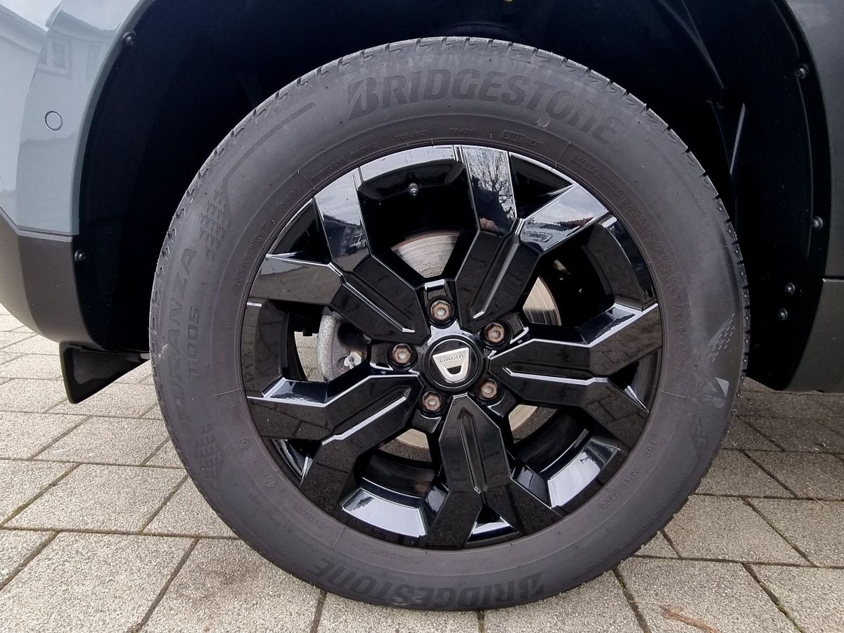 Fahrzeugabbildung Dacia Duster Sondermodell Extreme TCe 100 ECO-G