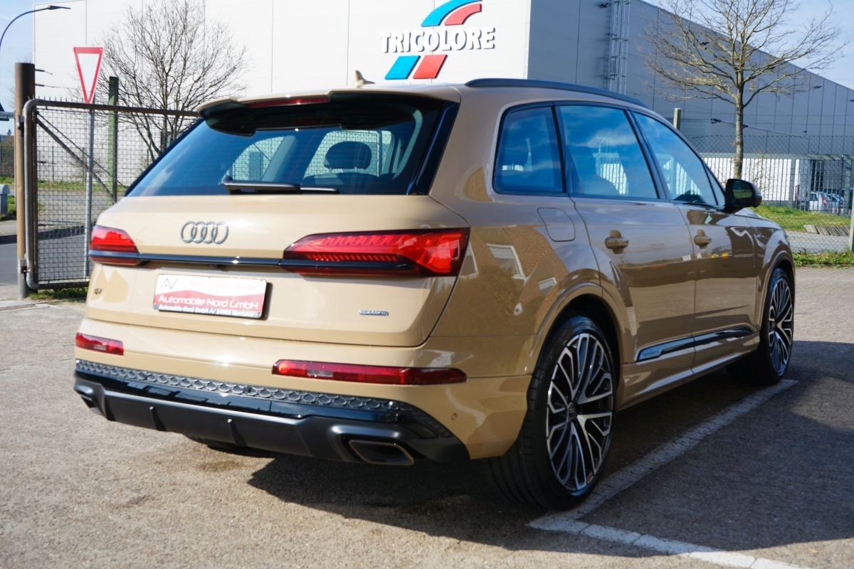 Fahrzeugabbildung Audi Q7 50 TDI Quattro S-line Plus*Pano*Head Up*360