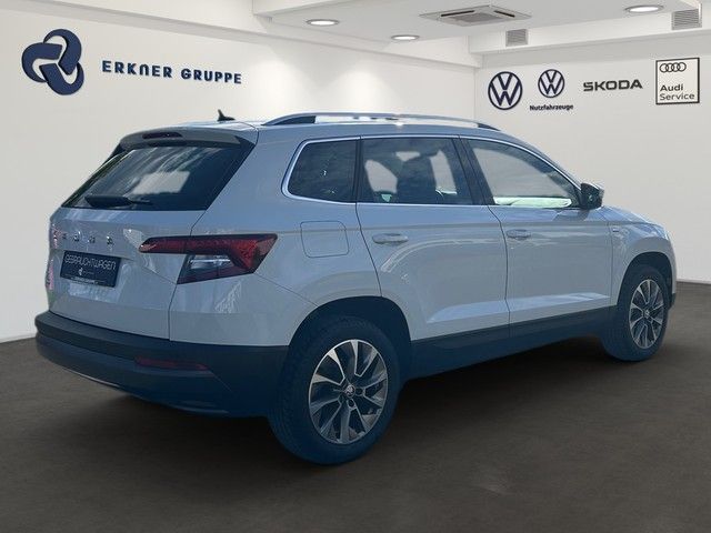 Fahrzeugabbildung SKODA Karoq 2.0TDI Clever LED+TEMPOMAT+AHK+NAVI+++