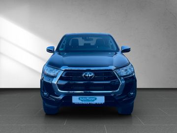 Toyota Hilux 2.4D 4x4 Double Cab Comfort *AHK*2xPDC*NAV