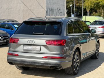 Audi Q7 - 5