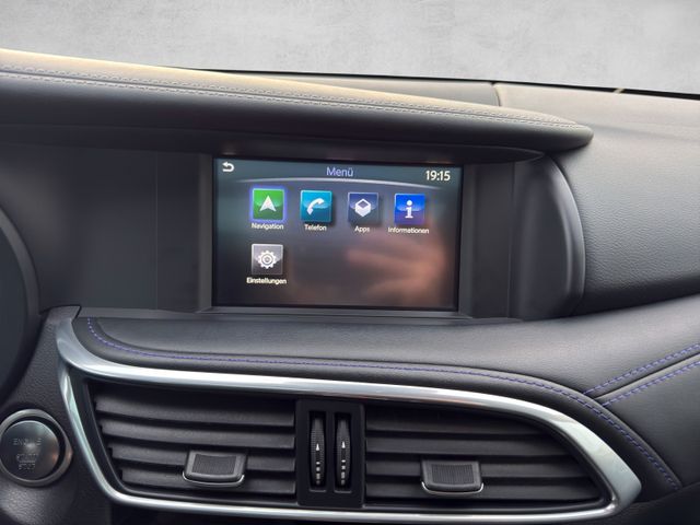 Infiniti Q30 1.6 16V Luxe Tech|Panorama|Kamera|BOSE|DAB