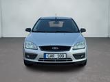 Ford Focus 2,0 Titanium - Ford Focus aus 2005: 2.0