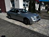 Mercedes-Benz Mercedes E240 - gebrauchte Mercedes-Benz E 240 aus dem Jahr 2002