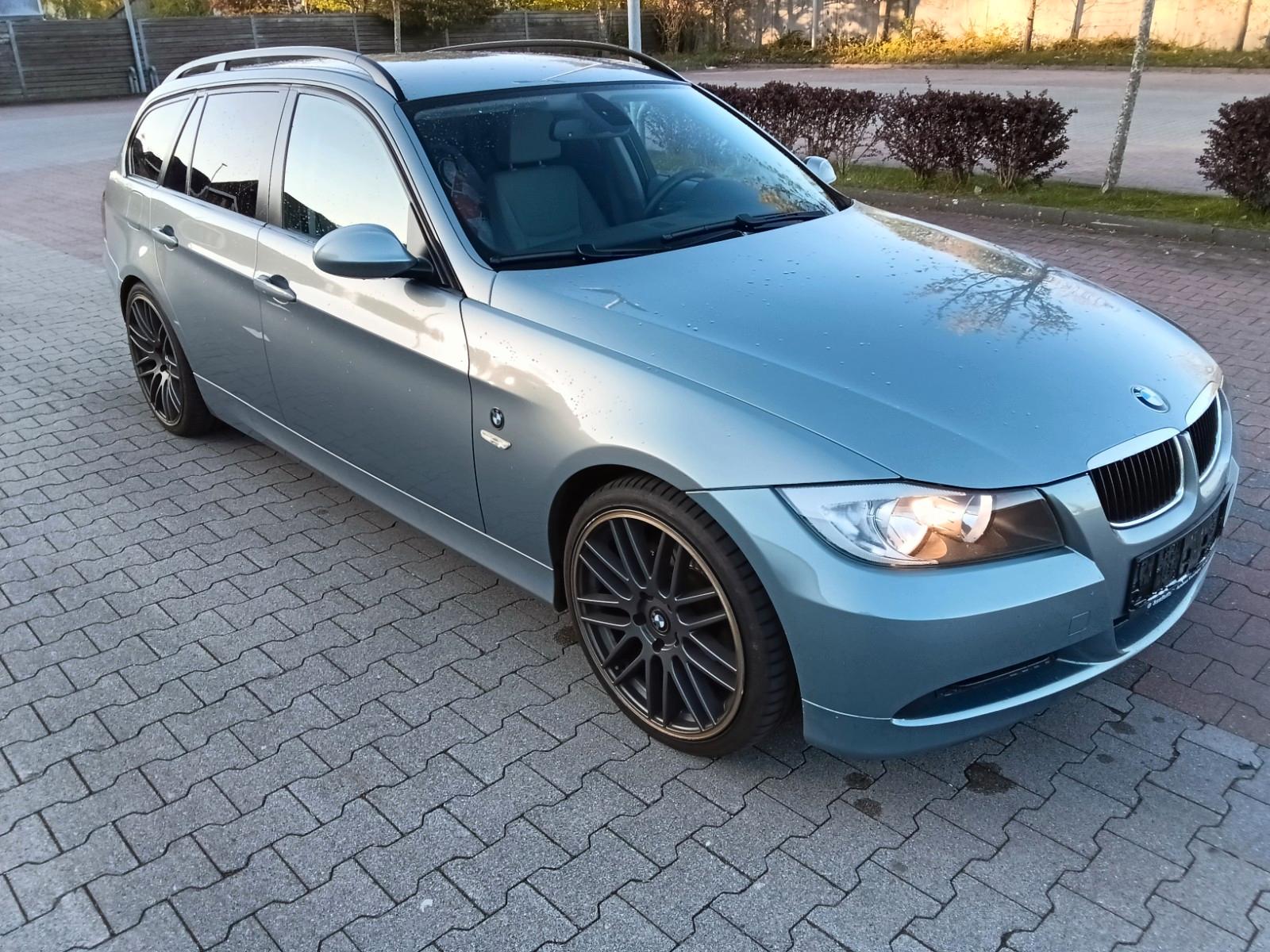 BMW 318i touring,Schöner Kombi !!!!!!Top gepfl!AHK!