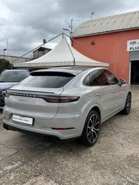 Porsche Cayenne - 5