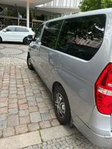 Hyundai H-1 Automatik / 8-Sitzer / Kamera /Travel / 2,5L - Hyundai H-1 Gebrauchtwagen in Berlin