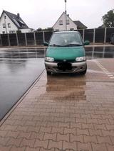 Nissan Serena 8 Sitzer 73600 km gelaufen - Nissan Gebrauchtwagen von 2000