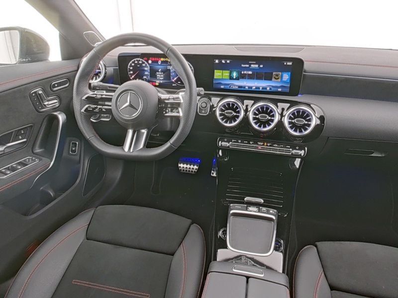 Fahrzeugabbildung Mercedes-Benz CLA 200 AMG*Pano*Burmester*Night*20"*Totwin*Memo