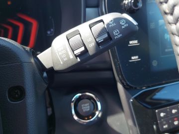KGM Tivoli Nomad+ 1.5 MT NAVIPDCRFKSHZALUDAB