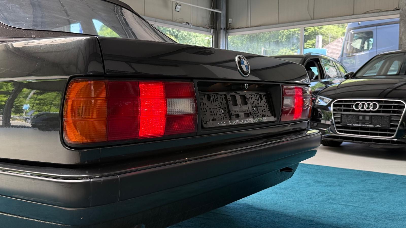 BMW Série 3 316i E30 Baur TC2 102ch - Suspension M-Sport - Recaro - CT récent