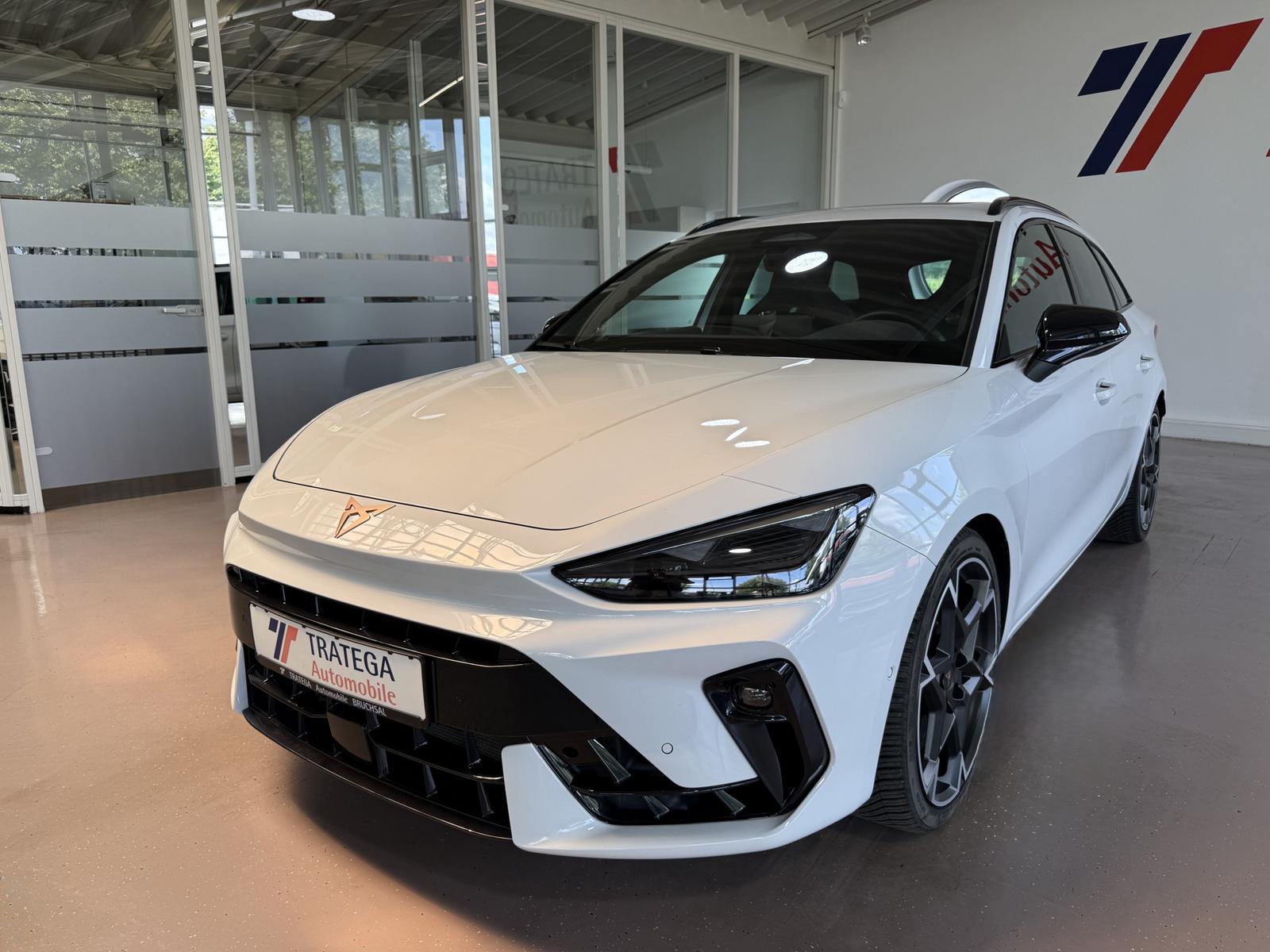 Cupra Leon ST VZ4Drive Leder Pano AHK IPA el.Size ACC