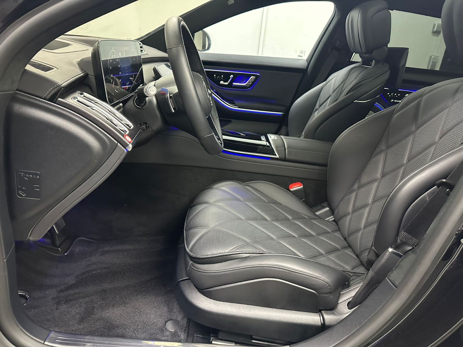 Fahrzeugabbildung Mercedes-Benz S 680 Maybach *PANORAMA*EXKLUSIV*Chaufferpaket*