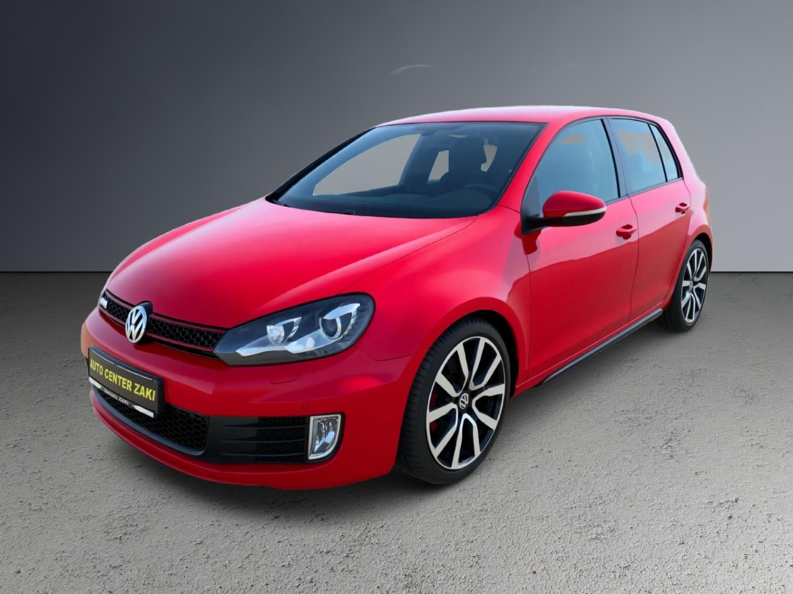 Volkswagen Golf VI GTI adidas