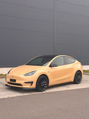 Tesla Model Y Perf. Unikat Alcantara Ambient Softclose