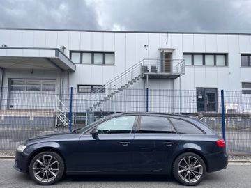 Audi A4 - 4