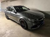 Mercedes-Benz C 63S AMG Mercedes-AMG Kombi Top Zustand - Mercedes C 63 AMG mit Anhängerkupplung