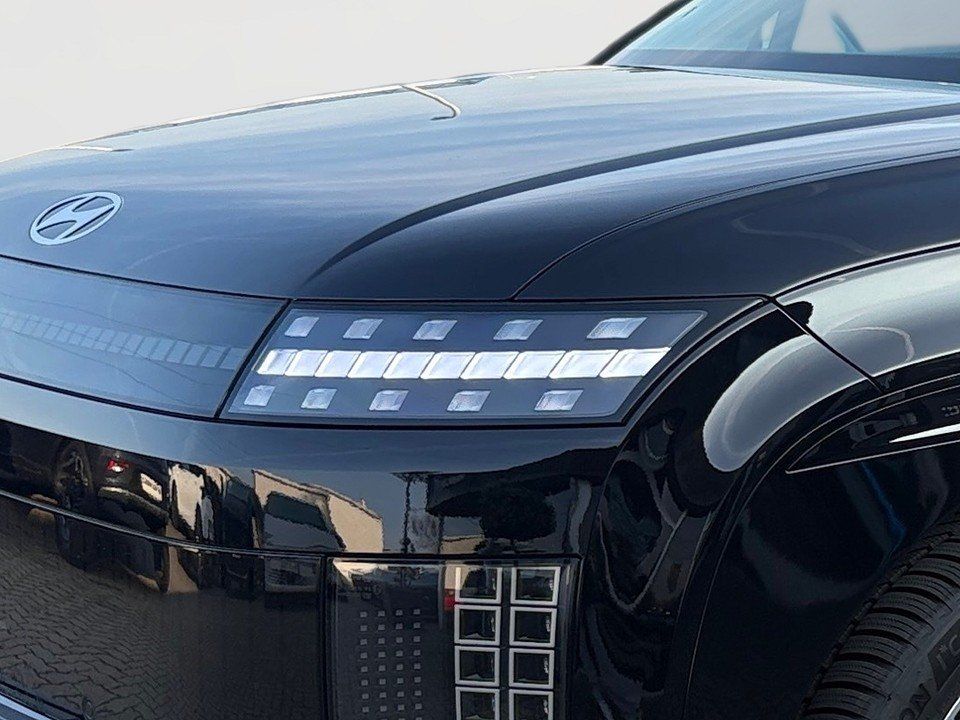 Fahrzeugabbildung Hyundai IONIQ 9 6-Sitzer (MY26) 110 kWh (307 PS) 4WD UNI