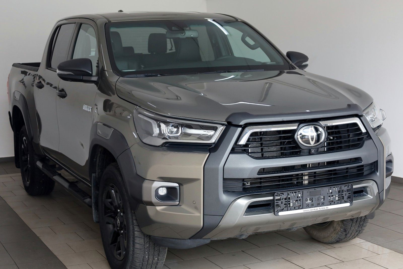 Fahrzeugabbildung Toyota Hilux 2.8 D-4D Invincible,4x4,ACC,SR+Allterrain