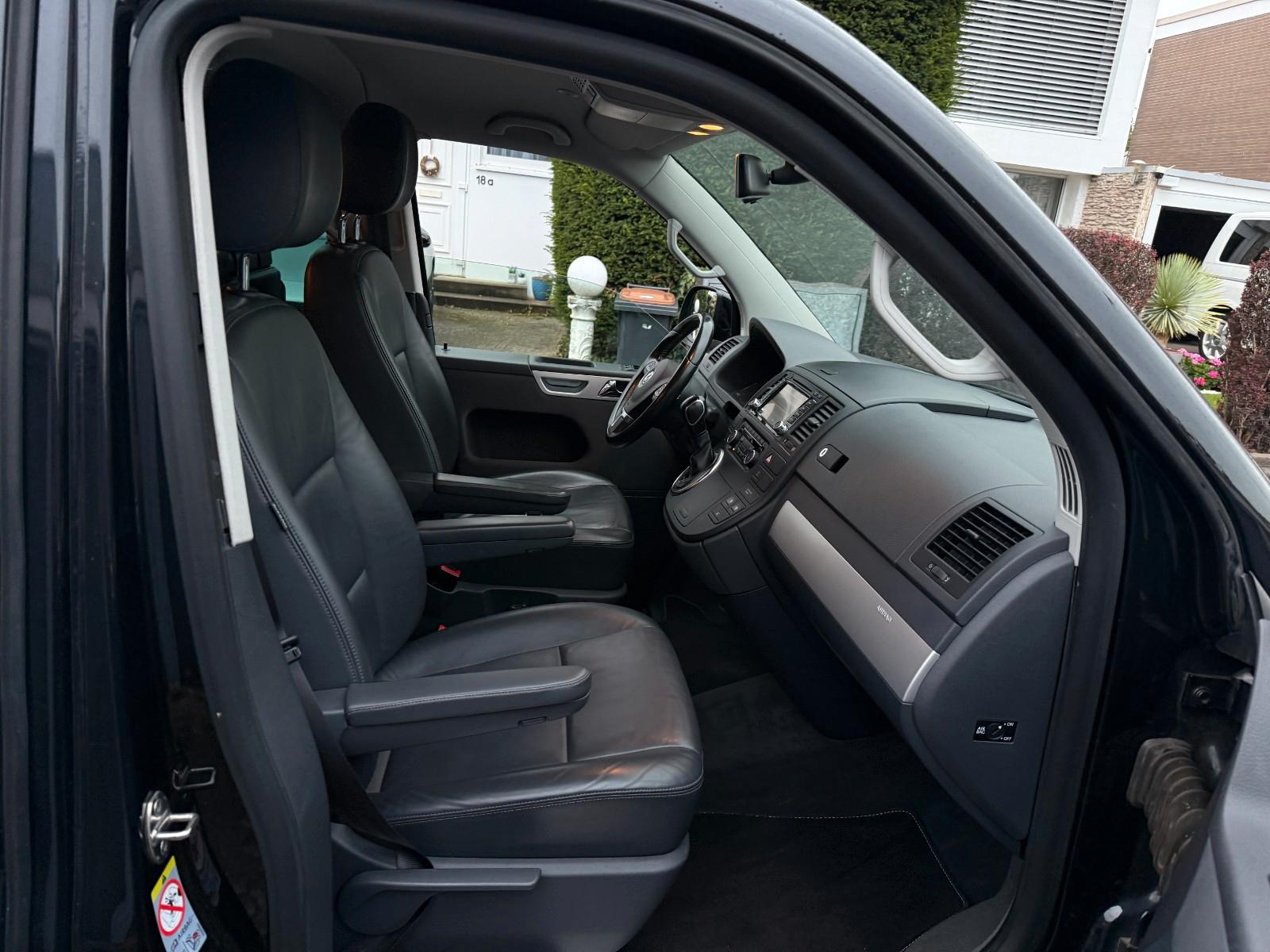 VOLKSWAGEN T5 MULTIVAN 2.0 TDI 180ch 4MOTION - CUIR NAPPA - 7 PLACES - CAMÉRA - GPS - ATTELAGE