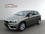 BMW 220 i*Advantage*Navi*PDC*SHZ*AHK*2.Hand* - silberne BMW 220
