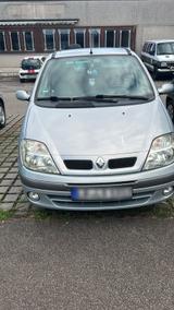 Renault Scenic - gebrauchte Renault Scenic aus dem Jahr 2001